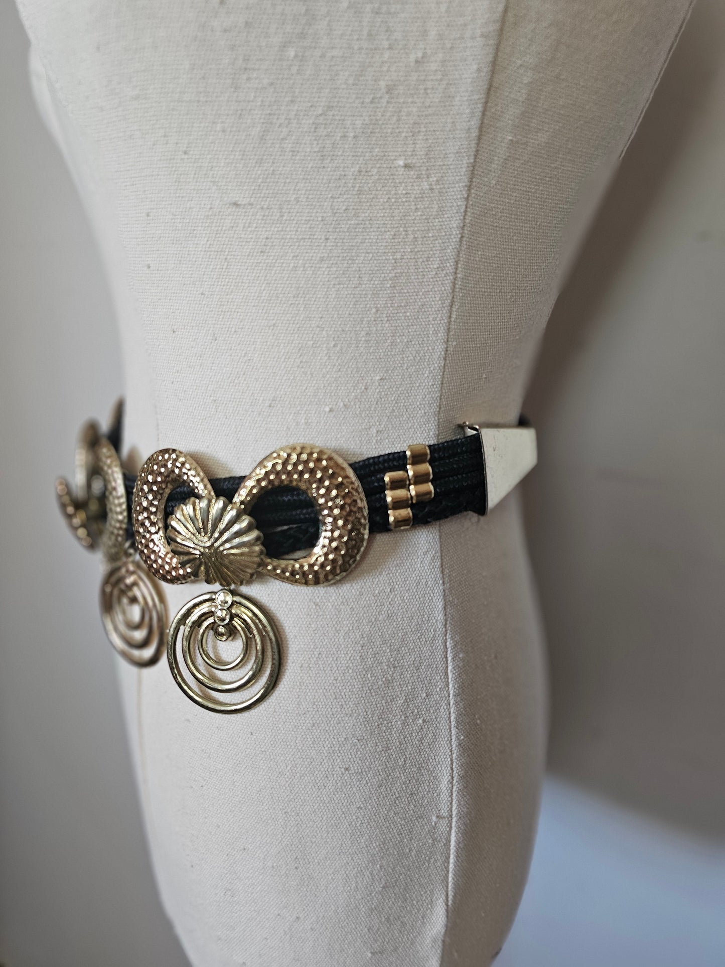 Vintage 80s Gold Disc Statement Belt L